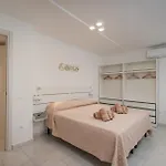 Domo De Centro, Centro Di 3* Ольбія