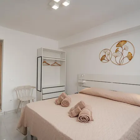 Гостьовий будинок Domo De Centro, Centro Di Ольбія