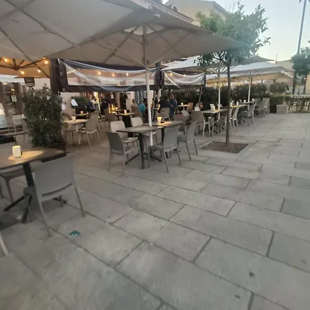 Domo De Centro, Centro Di Гостьовий будинок