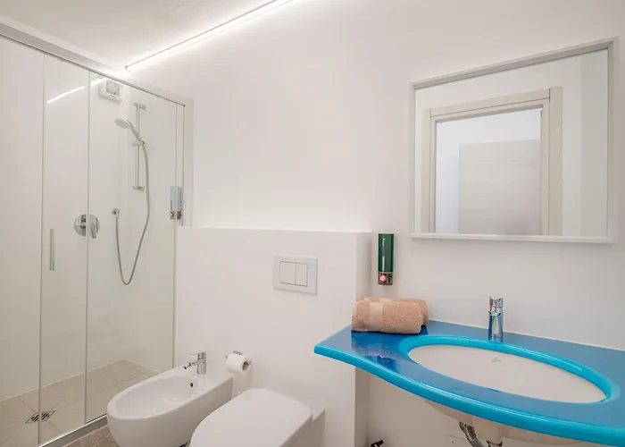 Domo De Centro, Centro Di 3* Olbia